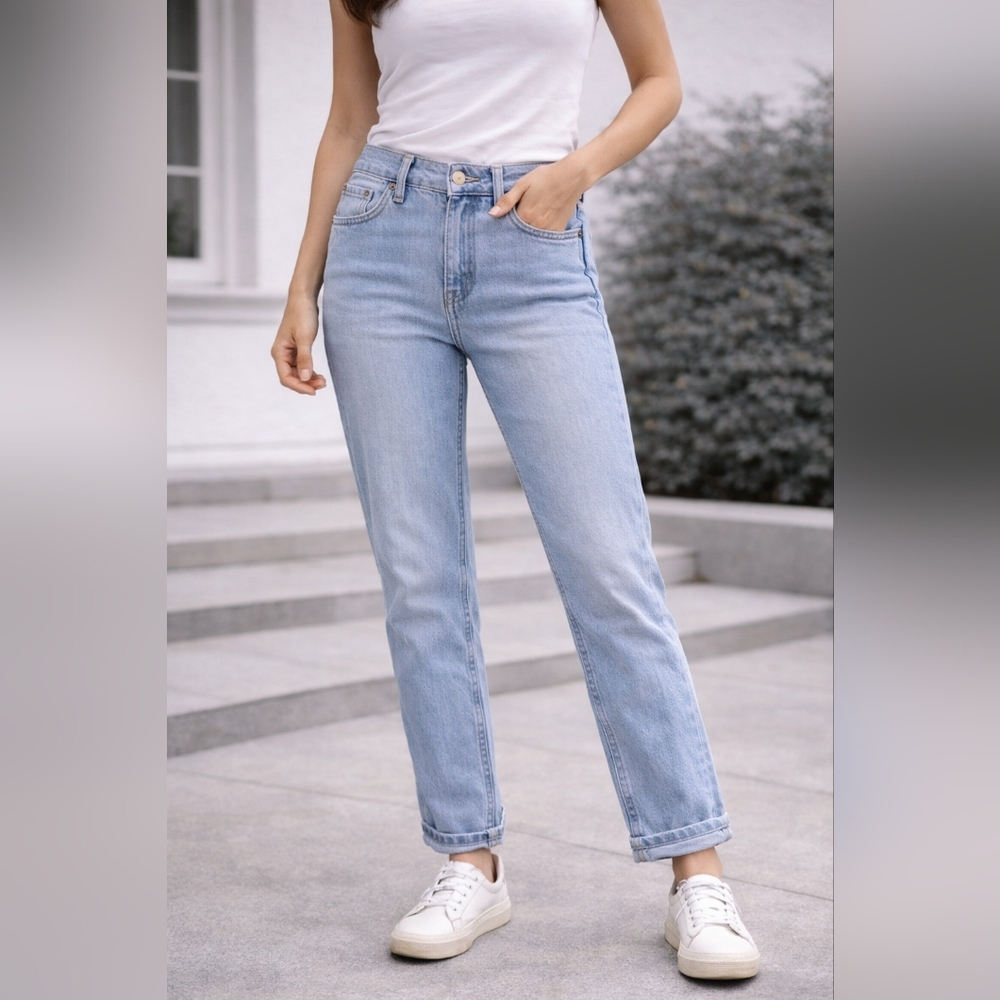 Topshop Moto Light Wash High Rise Jeans W25 L32 Straight Leg